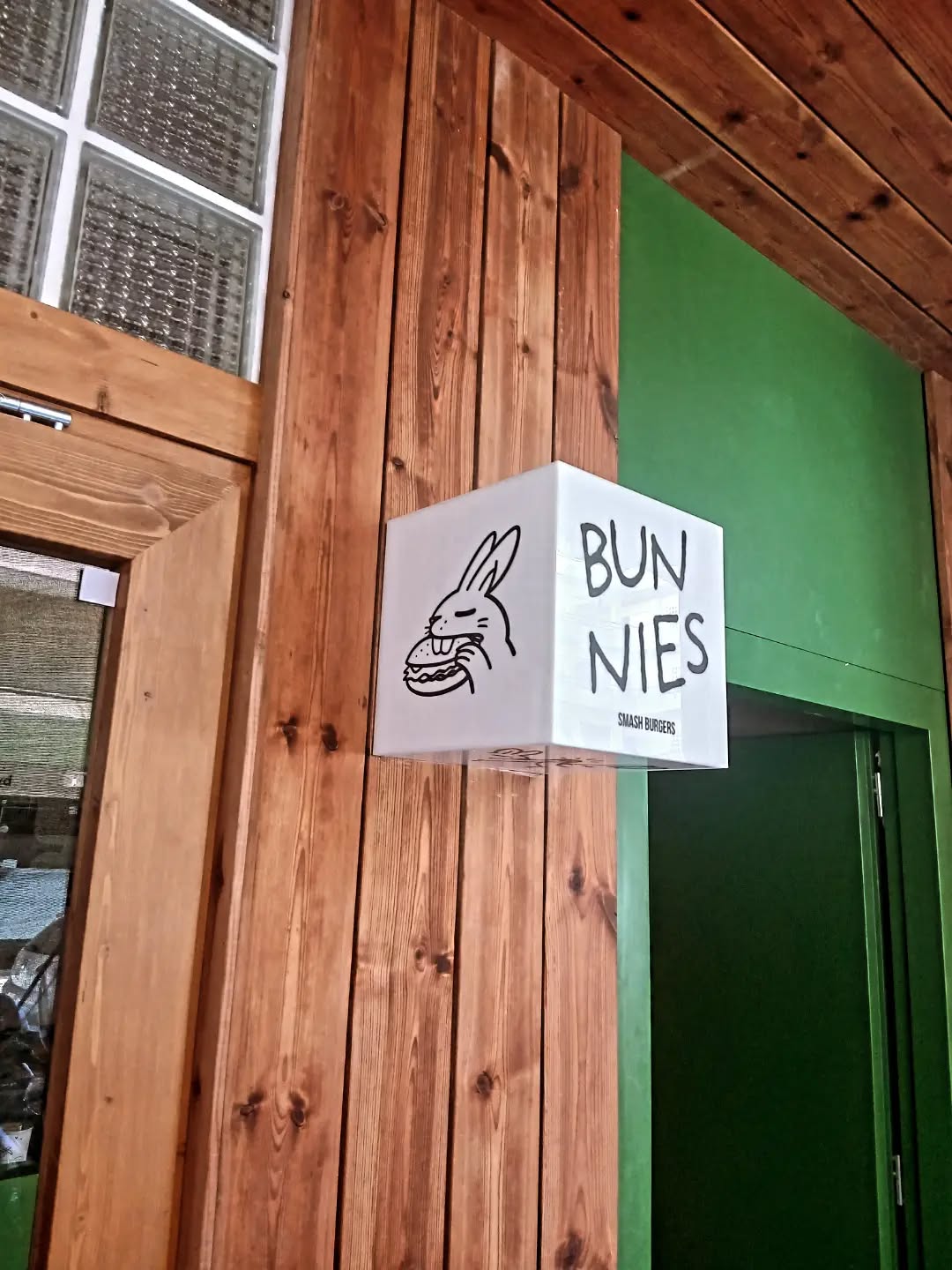 Business Lightbox